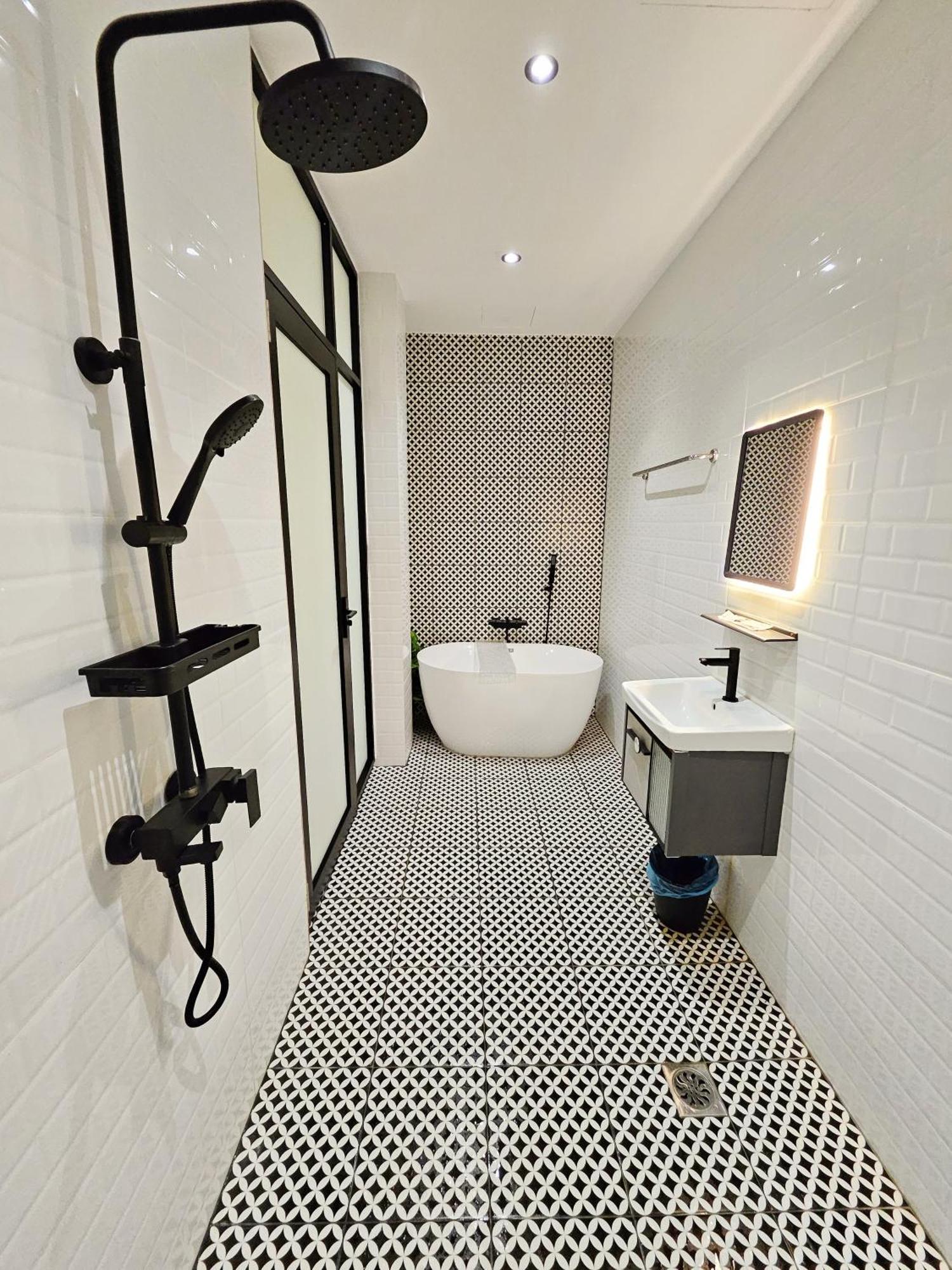 Georgetown Inn By Sky Hive Exteriör bild