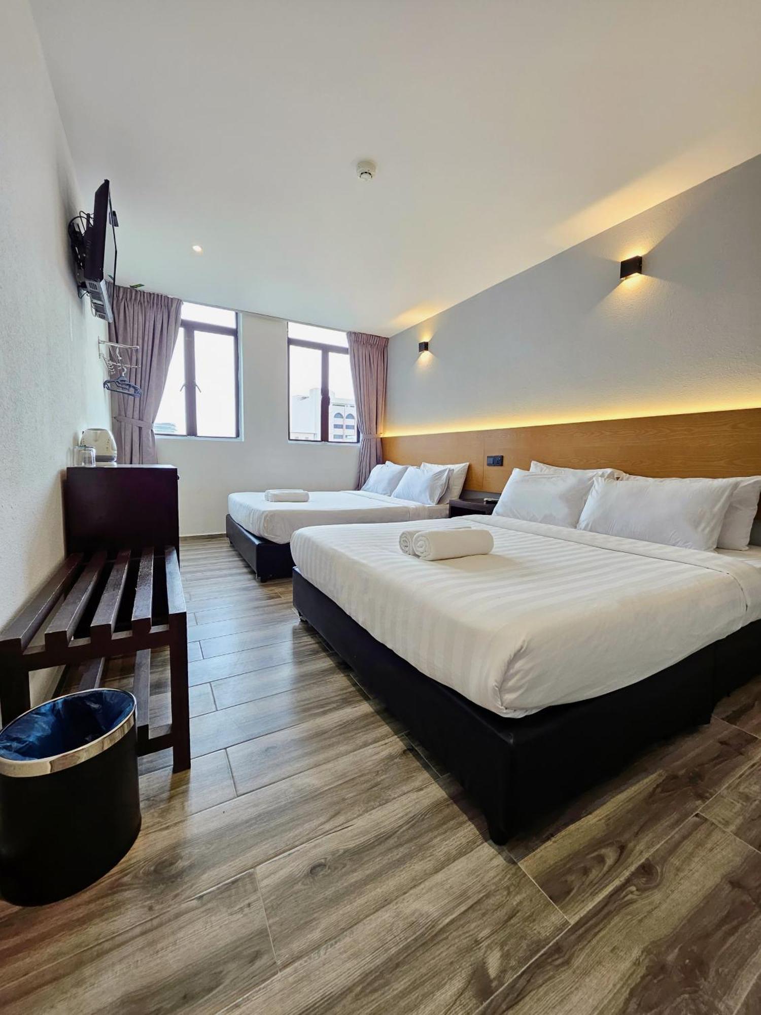 Georgetown Inn By Sky Hive Exteriör bild