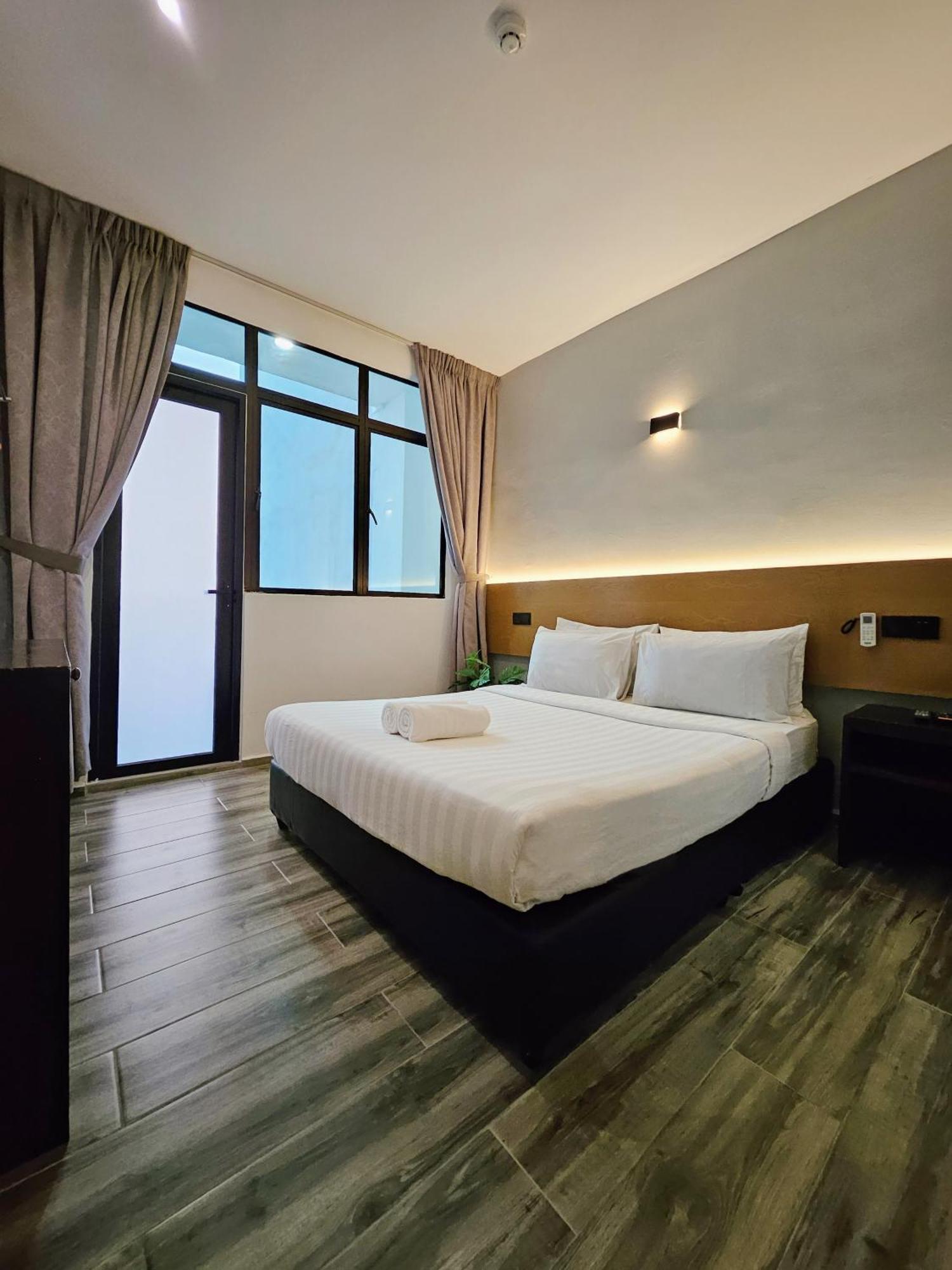 Georgetown Inn By Sky Hive Exteriör bild