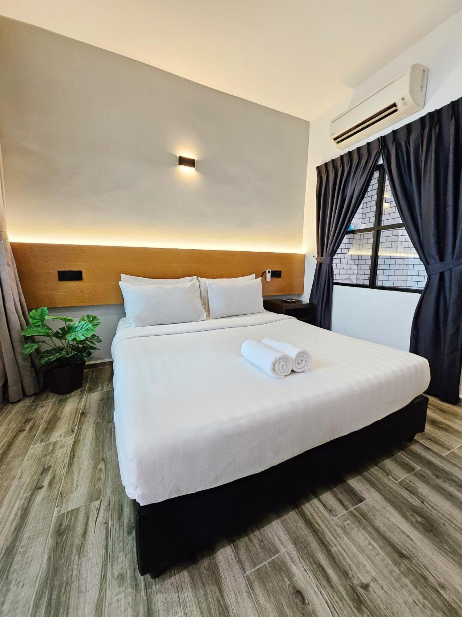 Georgetown Inn By Sky Hive Exteriör bild