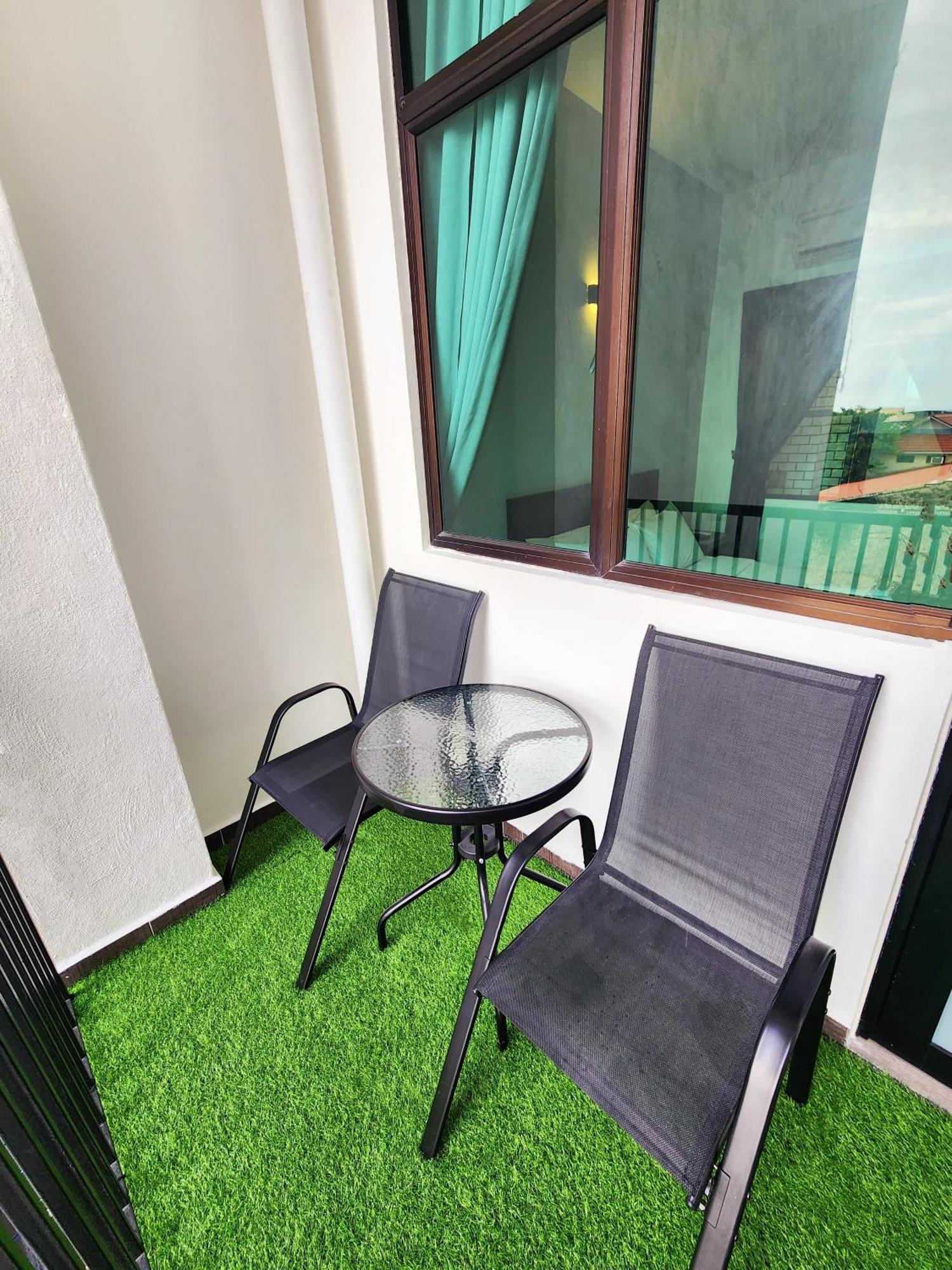 Georgetown Inn By Sky Hive Exteriör bild